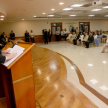 En el salón auditorio del Palacio de Justicia.