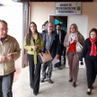 Durante el recorrido por las instalaciones del hospital.