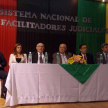 El ministro superintendente de la Circunscripción Judicial de Cordillera, doctor Sindulfo Blanco, y el ministro Miguel Oscar Bajac, responsable del Sistema Nacional de Facilitadores Judiciales, en compañía de autoridades en el acto.