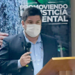 El doctor Ezequiel Santagada, director ejecutivo de IDEA, hizo su disertación sobre el “potencial impacto de la nueva ley de procedimientos administrativos en la lucha contra la corrupción y en temas ambientales”. 