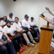 La licenciada Patricia Gally, coordinadora de la Oficina de Facilitadores Judiciales, dio la bienvenida al conversatorio.