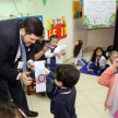 Los niños entregaron a sus padres obsequios que fueron elaborados por ellos mismos y con ayuda de las profesoras del Centro Educativo.