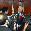 Momento de la conferencia de prensa brindada por Luis Palau