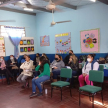 Padres y docentes participaron de la charla. 