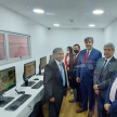 El ministro Ramírez Candia con una comitiva recorriendo el Telecentro ubicado en el Palacio de Justicia de Coronel Oviedo.