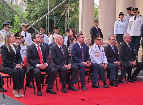 Presidente de la Corte participó de actos patrios.