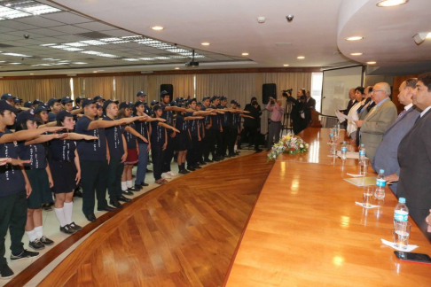 El ministro Miguel Oscar Bajac tomó juramento a los facilitadores estudiantiles