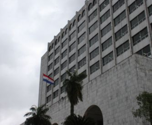 Fachada del Palacio de Justicia de Asuncion.