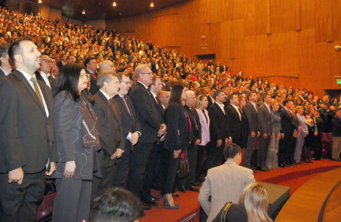 Ministros de la Corte Suprema participaron del lanzamiento de la “Estrategia Integral para la Protección de la Familia”.