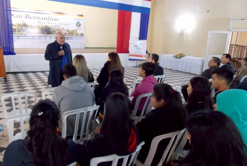 Ministro Blanco en la actividad La Justicia llega a tu ciudad en San Bernardino