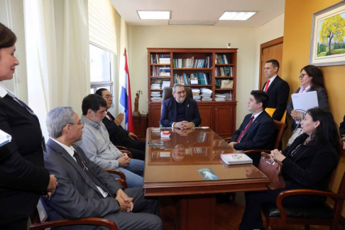 La reunión interinstitucional sirve para fortalecer la cooperación entre las instituciones importantes de la ganadería.