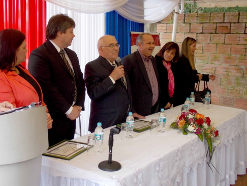 El acto tuvo la presencia del ministro Sindulfo Blanco, en calidad de superintendente, además de autoridades departamentales, locales, educativas, entre otras.