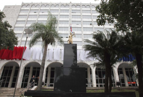 Fachada del Palacio de Justicia de Asunción