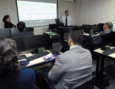 Profesionales del derecho participaron en la víspera de la jornada de socialización y capacitación sobre el trámite electrónico del plan piloto sobre el expediente electrónico