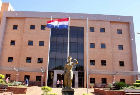 Fachada Palacio de Justicia de San Lorenzo