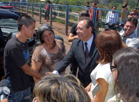 El acto de repatriación se realizó en el Puente de la Amistad