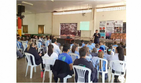 Licenciado Aldo Avalos, coordinador general del programa educativo dialogó con el auditorio sobre el proceso penal adolescente