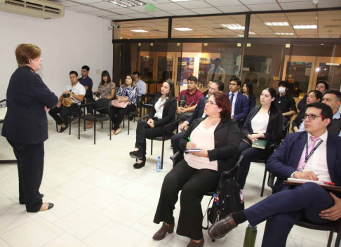 Estudiantes de Derecho visitaron Museo de la Justicia