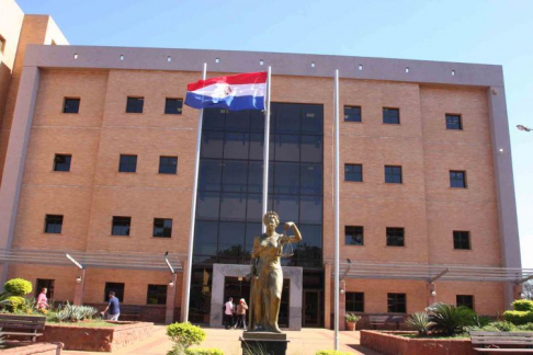 Fachada Palacio de Justicia de San Lorenzo