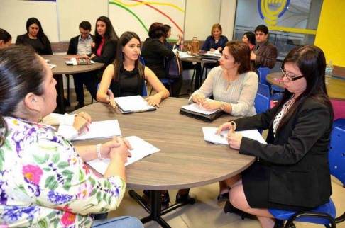 El pasado viernes 06 de octubre, se llevó a cabo el examen final correspondiente al módulo quinto, que consistió en un  simulacro de audiencia de mediación relativo a conflictos. 