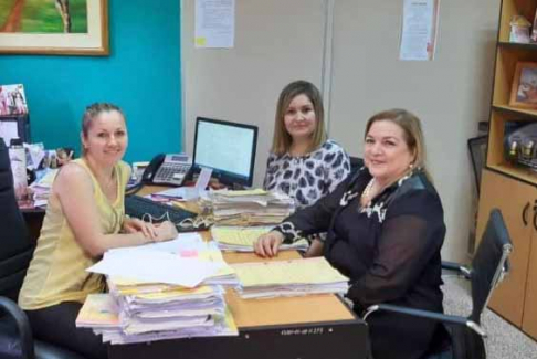 La directora de Mediación, Gladys Alfonso de Bareiro, visitó las instalaciones de la Circunscripción Judicial de Concepción.