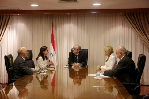 Ministros de la Corte se reunieron con Linda Maguirre, coordinadora de la Organización de las Naciones Unidas y representante del PNUD