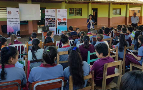 Alumnos fueron instruidos sobre las consecuencias del acoso escolar.