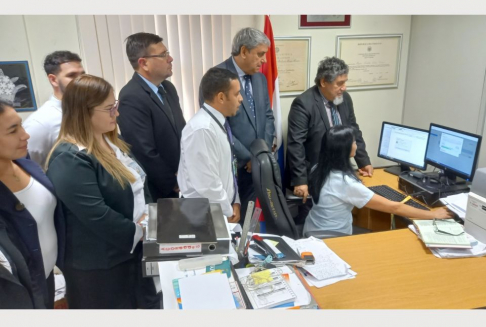 Acto de implementación del Expediente Judicial Electrónico en los Juzgados Penales de la Adolescencia del Primer y Segundo turno de Caacupé.