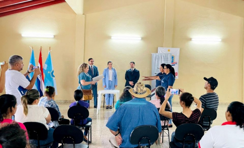 Primer acto asambleario de Facilitadores en San Alfredo.