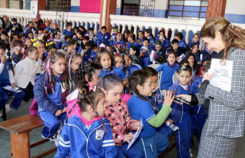 Educando en Justicia interioriza a niños sobre leyes, derechos y obligaciones.