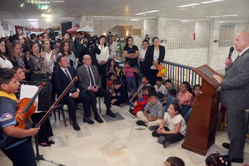 Agasajo por el día del niño y la niña.