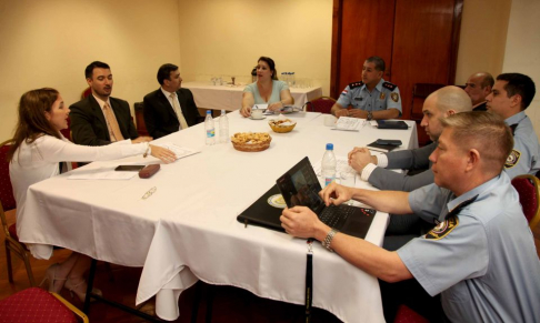 Momento del encuentro entre las instituciones involucradas en el proceso de otorgamiento de naturalizaciones