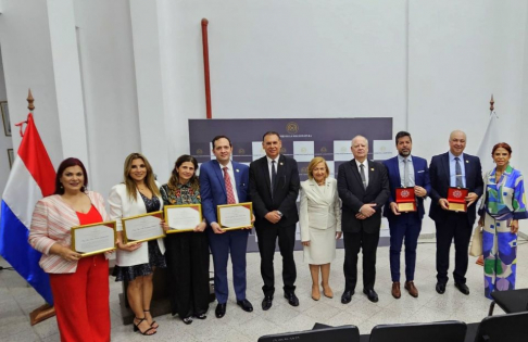 Presidente Benítez Riera asistió a clausura académica del Fuero de la NyA de la Escuela Judicial.