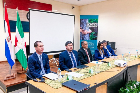 Conferencia Internacional sobre Derecho Ambiental en Paraguarí.