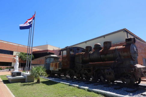 Reciben carpetas para 17 cargos para Alto Paraguay.