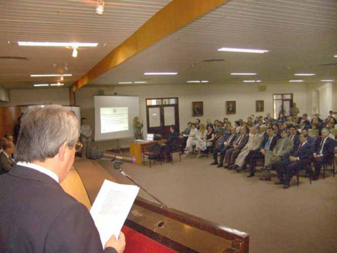 El Presidente de la Corte participó de la presentación del programa Umbral.