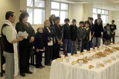 Acto por el dia del niño lustrabotas