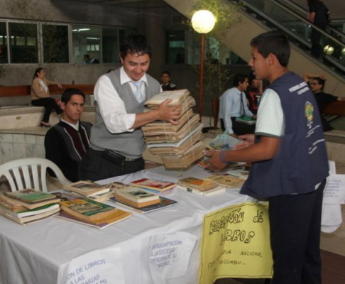 Crear una biblioteca es cerrar un pabellón