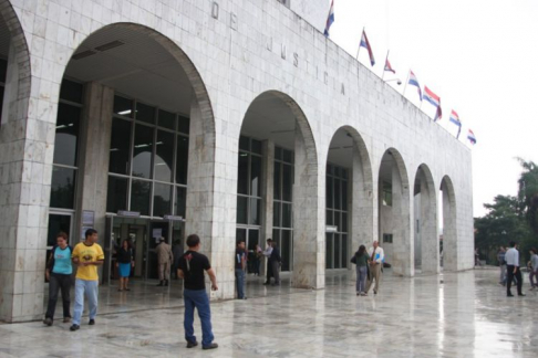 Fachada del Palacio de Justicia de Asunción