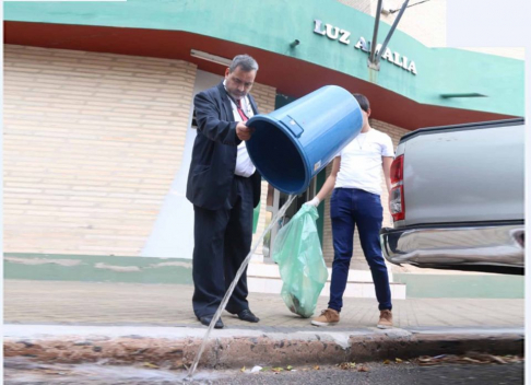 Funcionarios judiciales realizan minga ambiental. 