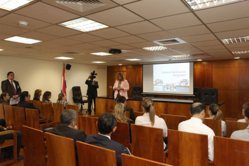 Sala de Reuniones del Palacio de Justicia de Asunción.