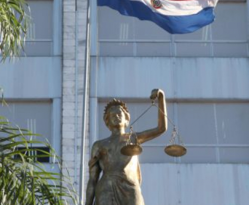 En sesión plenaria, la Corte Suprema de Justicia designó a agentes fiscales.