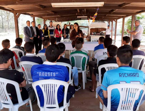 Charla sobre prevención a la adicción a drogas.