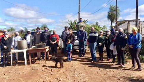 Funcionarios y Magistrados realizaron una olla popular en Amambay.