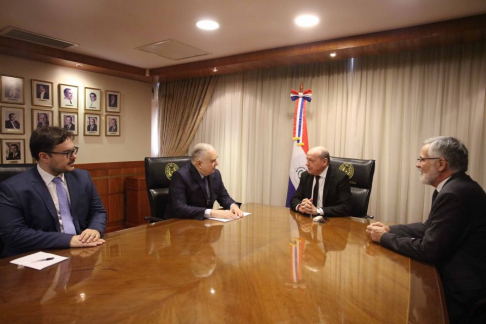 Reunión con el presidente del Tribunal de Mato Grosso do Sul.