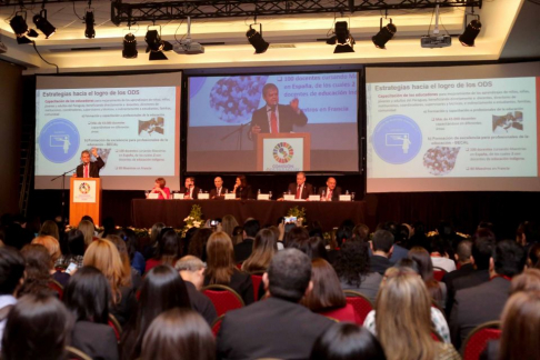 En el hotel Sheraton se realizó la segunda jornada del Seminario sobre los Objetivos de Desarrollo Sostenible en Paraguay.