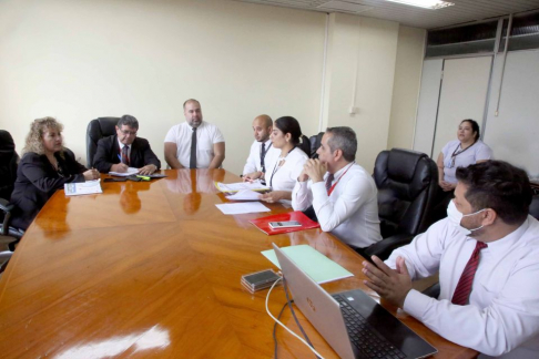 Las reuniones se dan para disipar dudas o problemas que pueda tener cada circunscripción en su oficina. 