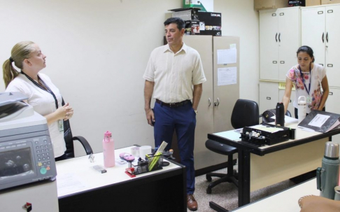 El ministro superintendente de las Circunscripciones Judiciales de Paraguarí y Misiones, doctor Víctor Ríos Ojeda, visitó la Sede Judicial de Paraguarí.