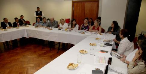 Durante el encuentro se trató acerca del procedimiento necesario para otorgar indultos.