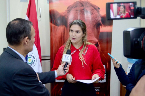 Entrevista a la directora de Marcas y Señales, Adriana Rolón.